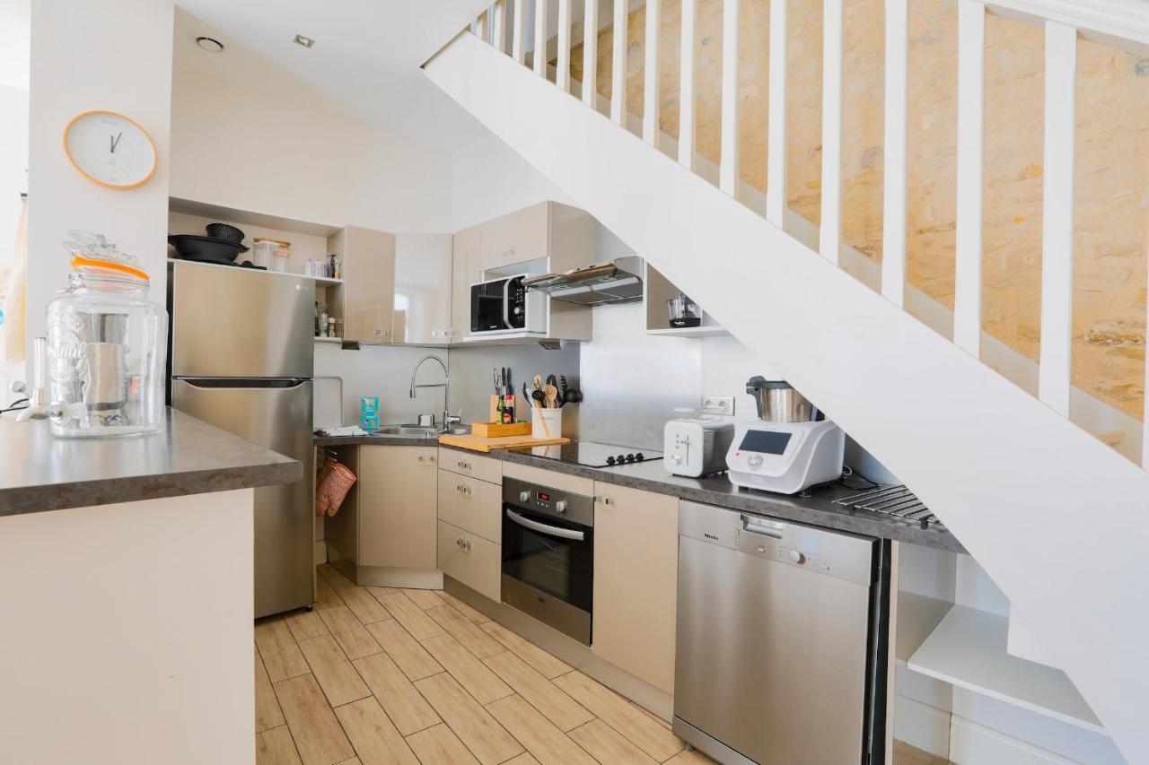 Saint-Martin-de-Ré Duplex Joliment Decore Et Sa Cour Ensoleillee מראה חיצוני תמונה