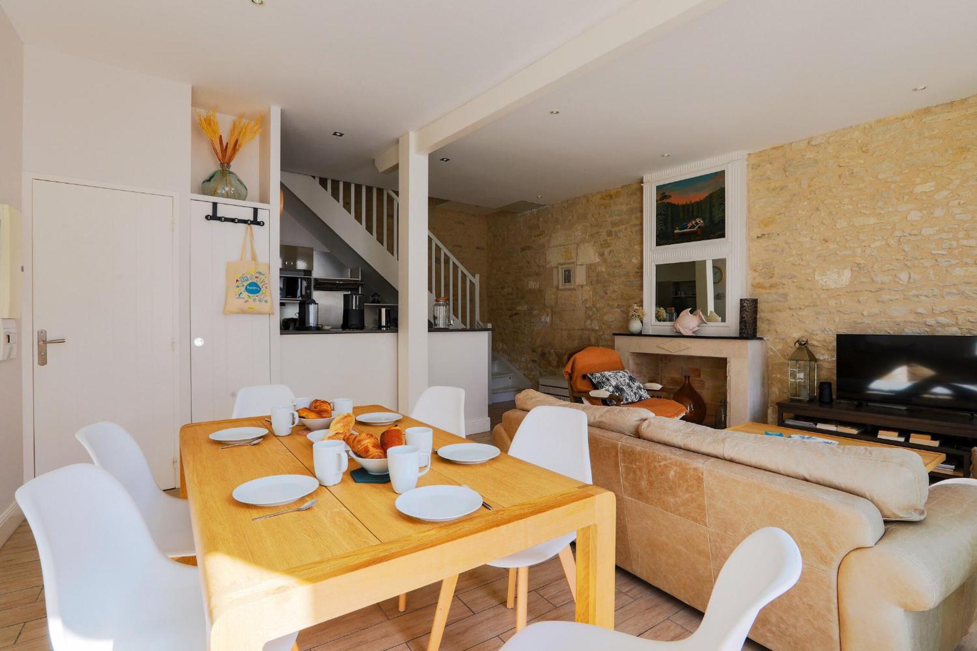 Saint-Martin-de-Ré Duplex Joliment Decore Et Sa Cour Ensoleillee מראה חיצוני תמונה